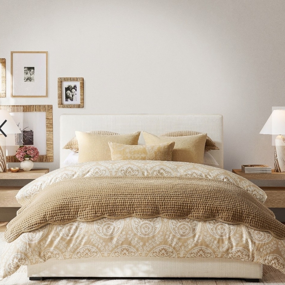 NWT Pottery Barn Lena Medallion Duvet Cover Full/Queen